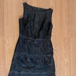 Gorgeous black Talbots lace dress - size 6